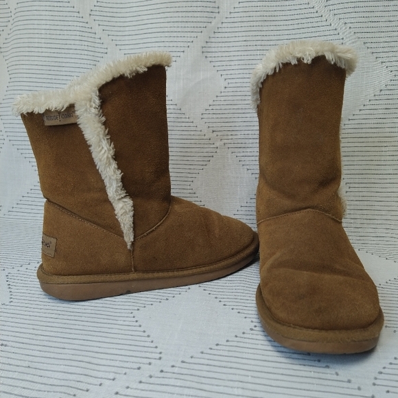 Minnetonka Boots size 8 - Picture 2 of 8